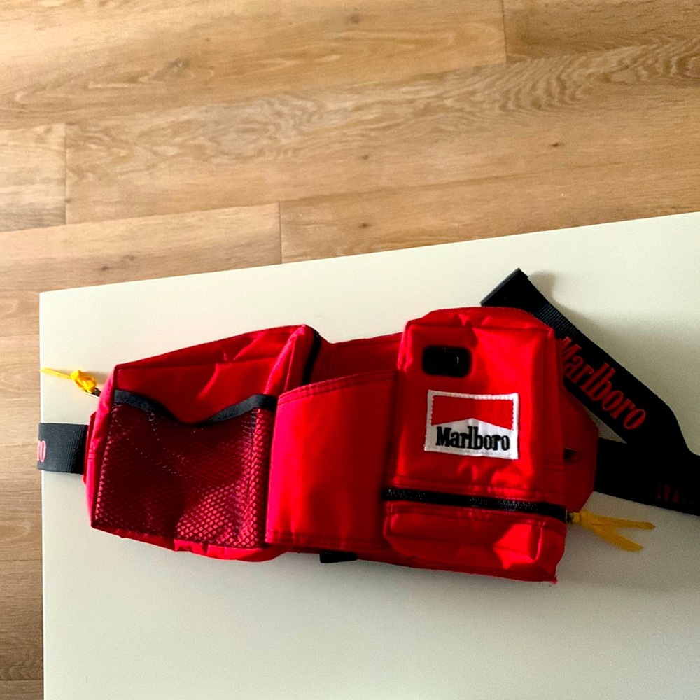 Vintage 1990’s-Marlboro Gear Fanny Pack